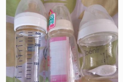 新生儿如何选择奶瓶？推荐两款？-1